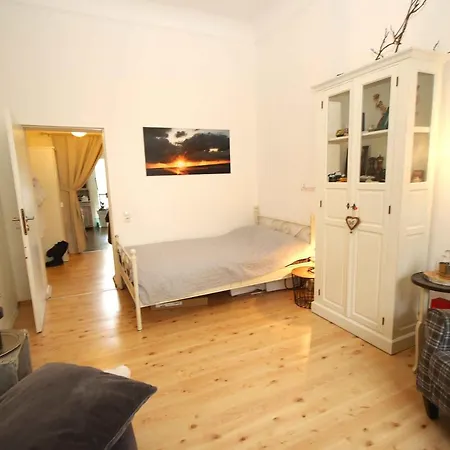 Ferienwohnung, Gemuetlicher Altbau Mit Balkon Naehe Fuerstenplatz Und Koenigsallee *